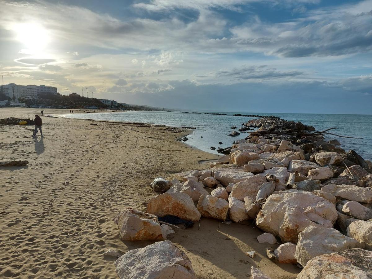 I Tre Marchi Rooms Camera Sabbia Termoli Esterno foto